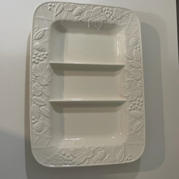 MIKASA Other - MIKASA English Countryside divided serving platter 16" white ceramic